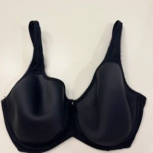 Basic Beauty Spacer Underwire T-Shirt Bra. Black. 36DD. STYLE 853192